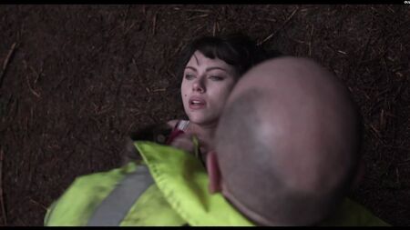 Compilação Completa de «Under The Skin»