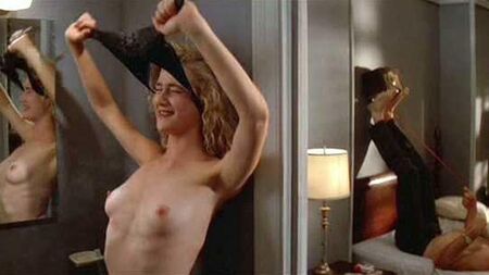Cenas de sexo com Laura Dern nua do filme «Wild At Heart» no ScandalPlanetCom