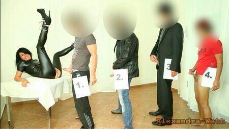 A Festa do Esperma! Encontro sexual sem inibições com a cabra de látex! Se não te vires aqui, a culpa é tua