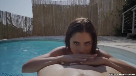 LittleCAPRICE - Sonhos em POV: Emoções na Piscina [1080p]