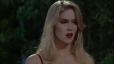 A sensual Christina Applegate - Kelly Bundy