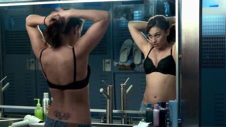 Amy Jo Johnson - Flashpoint, 4.ª temporada, episódio 1 (2011) HD 1080p Nua? Sensual! Ver online