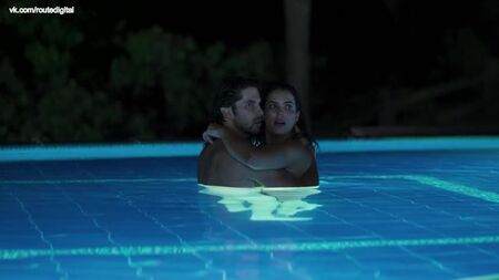 Gaby Espino Nua - Brincar com o Fogo (AR-2019) HD 1080p Ver Online / Gaby Espino - Brincar com o Fogo