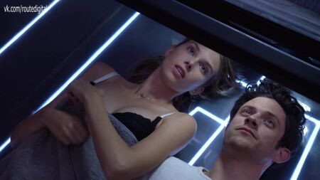 Emma Ishta - Stitchers (2017) 3.ª temporada, episódio 7, HD 1080p na Web. Nua? Sensual! Ver online