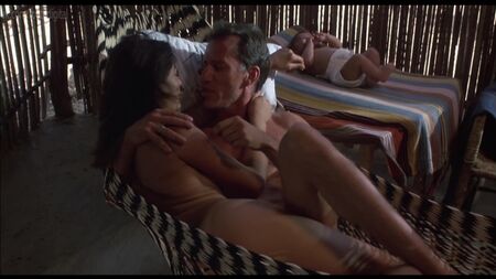 Elpidia Carrillo, Cynthia Gibb Nua - Salvador (1986) HD 1080p Ver Online