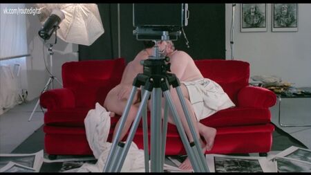 Chloe Webb, Stefania Casini Nua - O Ventre de um Arquiteto (1987) HD 1080p / Chloe Webb, Stefania Casini - O Ventre de um Arquiteto