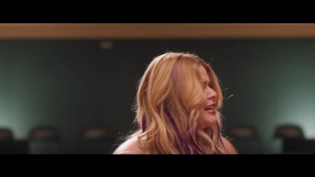 Meghan Rienks, Sasha Pieterse, Karrueche Tran nuas - The Honor List (2018) HD 1080p Ver online