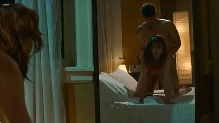 Lauren Lee Smith - Lauren Lee Smith nua em «Lie With Me» (2005)