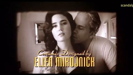 Os seios de Jennifer Connelly em Mulholland Falls – ScandalPlanet.Com