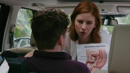 Dani Kind (nn) - Workin' Moms 2.ª temporada, episódio 1 (EUA, 2018) 1080p WEB
