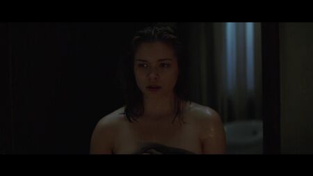 Sophie Cookson Nua - A Crucificação (2017) HD 720p