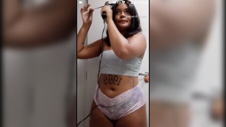 novinha bucetuda