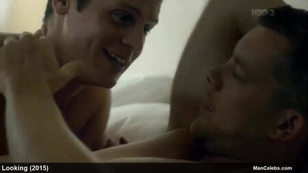 Cenas de cinema sensuais e de nudez do ator Russell Tovey