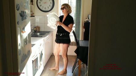 Mulher madura de 47 anos à procura de um rapaz