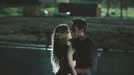 Gizem Karaca - Amo-te, meu amor 2014