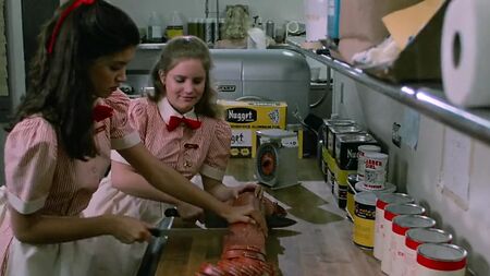 Jennifer Jason Leigh - «Fast Times at Ridgemont High»
