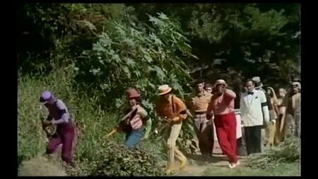 Roberta Collins no papel de Jean Harlow – Trailer de «Train Ride To Hollywood» (1975)
