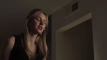 Naomi Watts - a montar o Bad Mother Fucker (M&C)