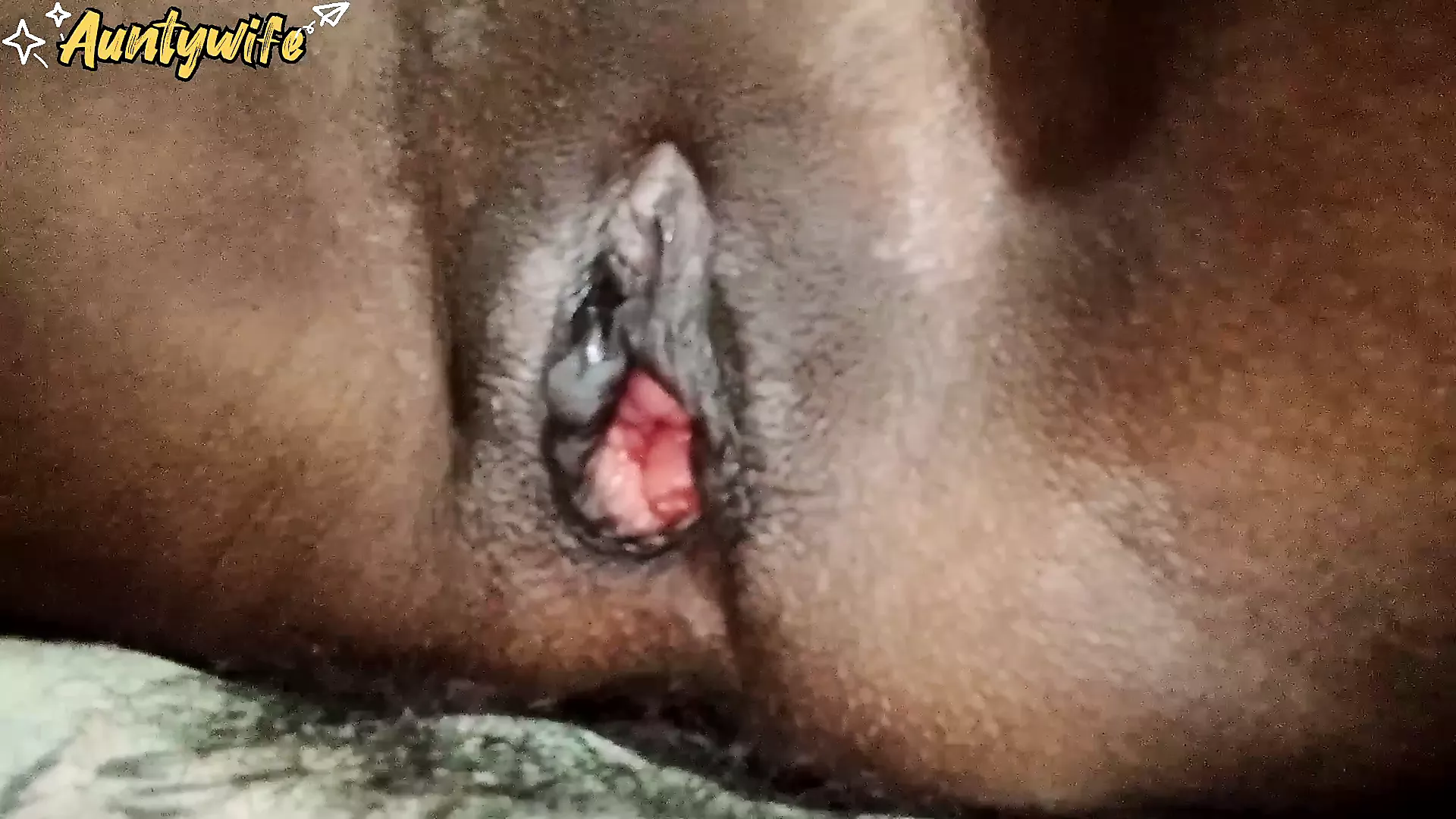 Aunty wife ka chut ki Bal raat mai saaf Kiya Auntie wifes power of  relaxation may be cleared in the night