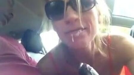 Bebedeira, sexo no carro, broche, engolir