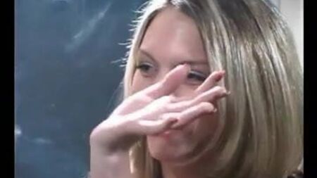 A fumar um Benson & Hedges Menthol