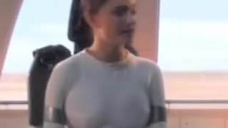 Natalie Portman e os seus seios grandes