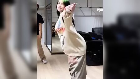 Billie Eilish a dançar twerk