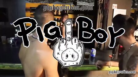 Bar Pig no GayPorno