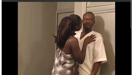 A atriz de Nollywood Mercy Johnson a ser fodida como uma cabra!