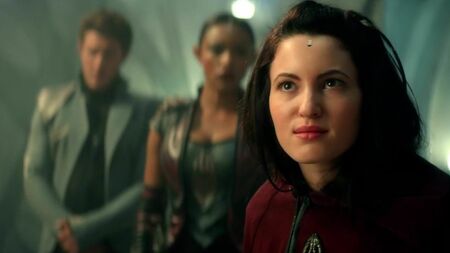 Emilia Burns. Ivana Baquero - As Crónicas de Shannara, 1.ª temporada, episódio 4