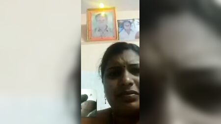 Casais tamil sensuais pela primeira vez num chat de sexo por vídeo