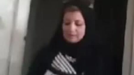 Sharmuta com hijab
