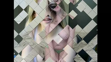 Blondbunny - Tittydrop, compilação de momentos em que ela mostra os seios (parte 1)