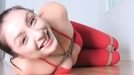 Fantástica auto-bondage em apuros