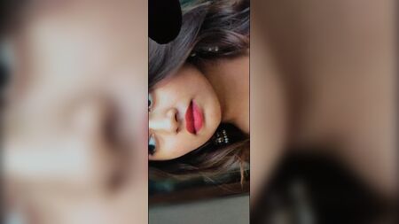 A atriz Shaalin Zoya Mallu, de Kerala, divertiu-se