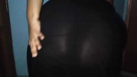 O querido do Didi começou a foder com ela assim que ela saiu - Rabo grande