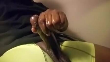 Thickblackoilycock é o meu nome no Kik