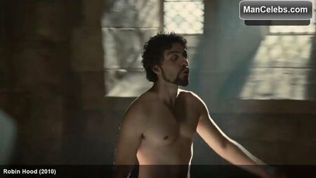 Os abdominais sem pelos de Oscar Isaac