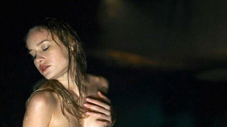 Cena de nudez de Brie Larson em «Tanner Hall» - ScandalPlanet.Com