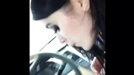 Compilação de bofetadas e ejaculações da Paige da WWE
