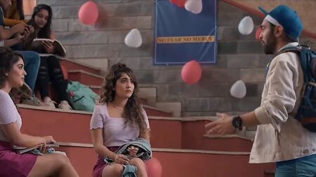 College Romance, 2.ª temporada, episódio 1 – série web