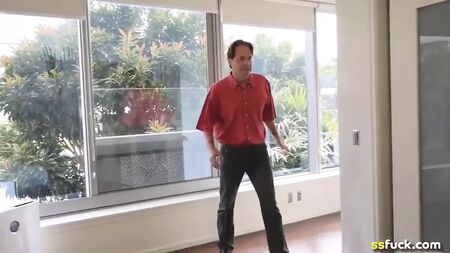 O irmão fodeu a rata da irmã