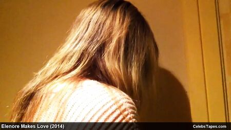 Cenas de sexo escaldantes com Audrey Kovar e Dee Herlihy