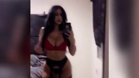 Selfie sensual latina