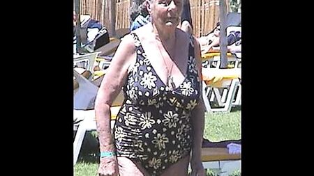 ILoveGrannY apresenta uma coleção de fotos sensuais