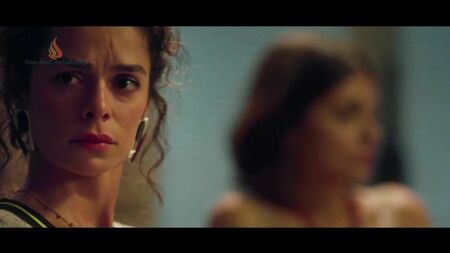 Ozge Ozprncci - Somos Assim 2020