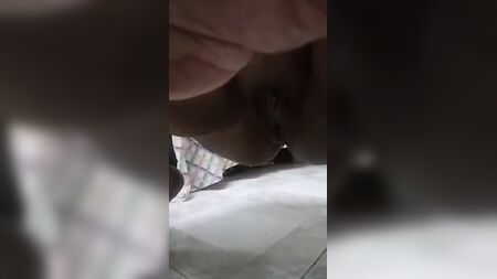 Mulher sudanesa circuncidada e sem clitóris