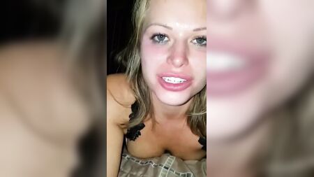 Vagabunda amadora chupa o esperma da rata da amiga