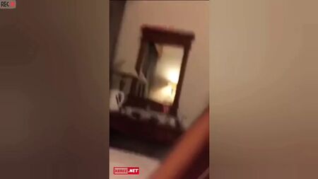 Miúda indiana, orgasmo com ejaculação