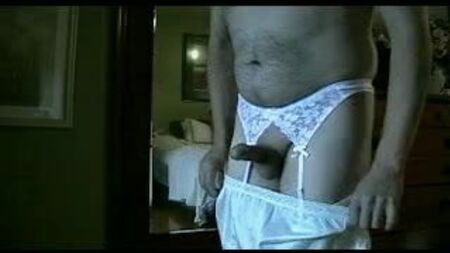 O meu rapaz das cuecas explode numa cueca de nylon gigante - Parte 1